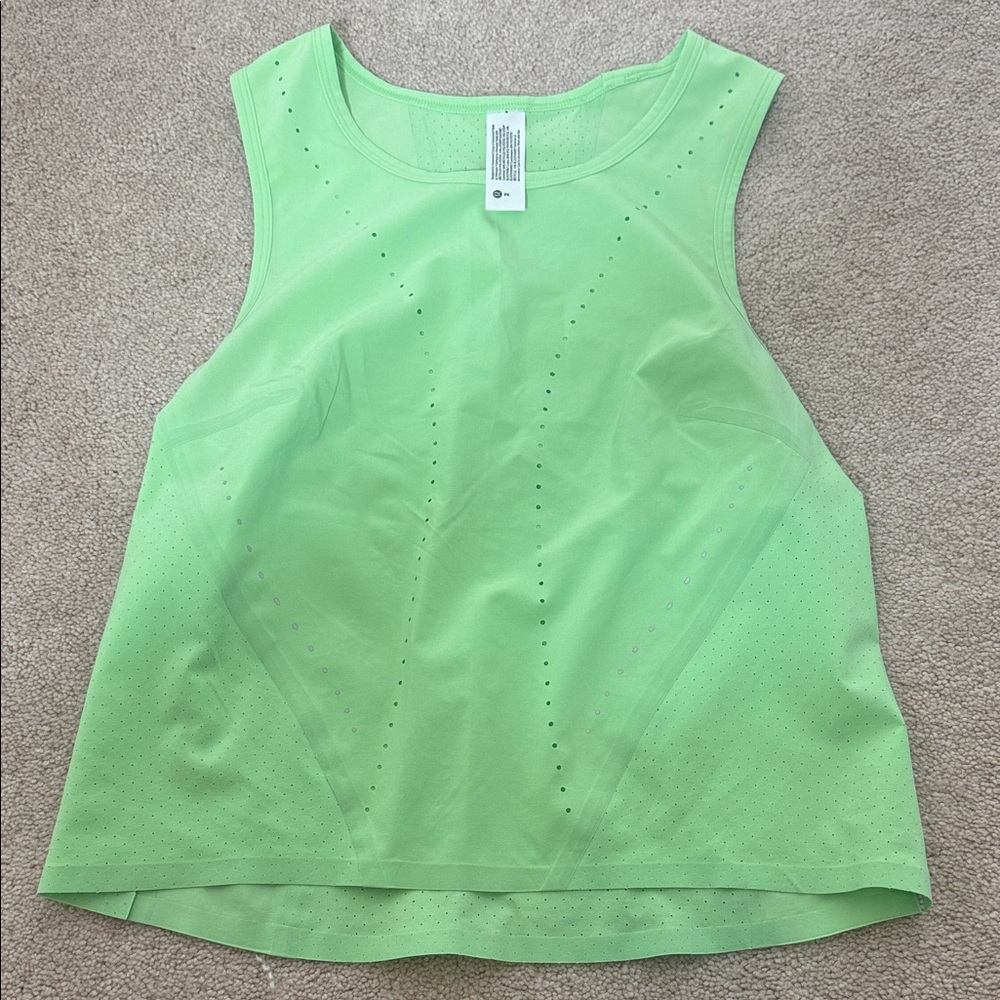 Lululemon Swift Ventilated Running Tank Scream Green Light SCGL Size ：2
